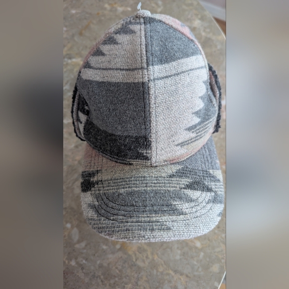 New Scala Man's Winter Hat - Picture 6 of 14